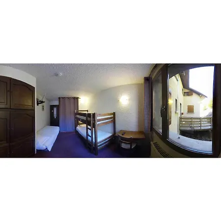 Les Gardettes Hotel 4*