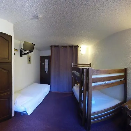 Les Gardettes Hotel